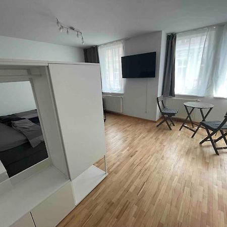 Apartment Next To Mariahilferstrasse Vienna Luaran gambar
